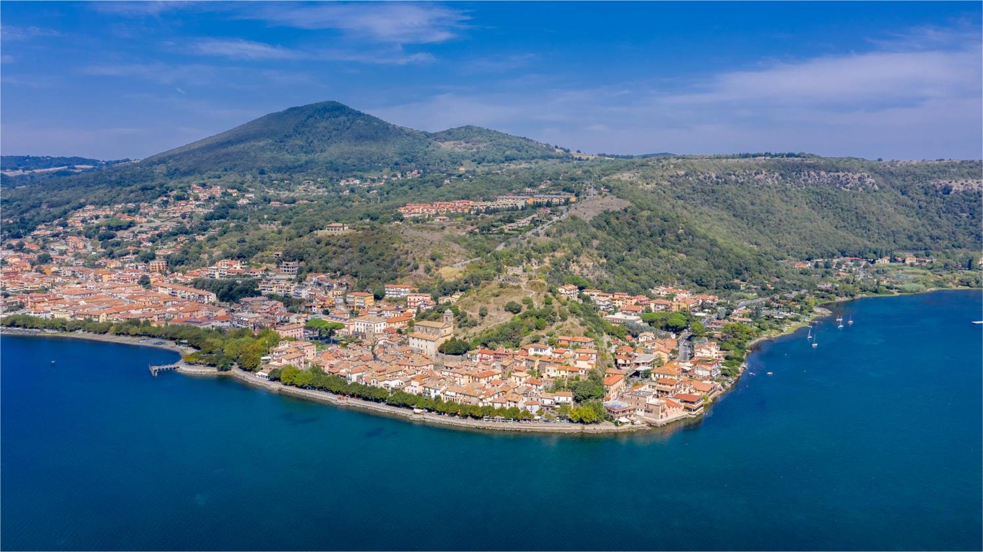 Apt Finestra Sul Castello, Vista Lago Wi-Fi Gratis บรักชาโน ภายนอก รูปภาพ